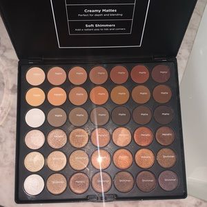 Bh pro eyeshadow palette